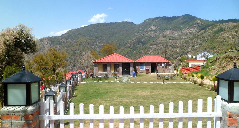 Dhanishta Lodge, Gangtok 1